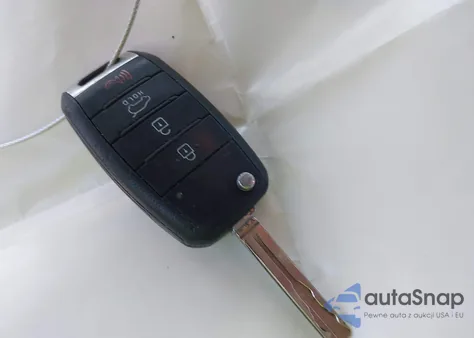 2016 Kia Soul из США, поврежденный, VIN KNDJN2A26G7292837